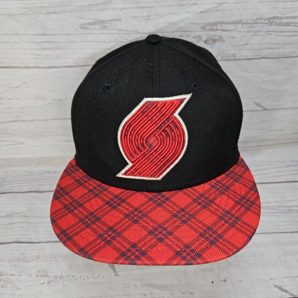Portland Trail Blazers New Era NBA 9FIFTY Fitted 7 1/8" Hat Cap Black Plaid Bill